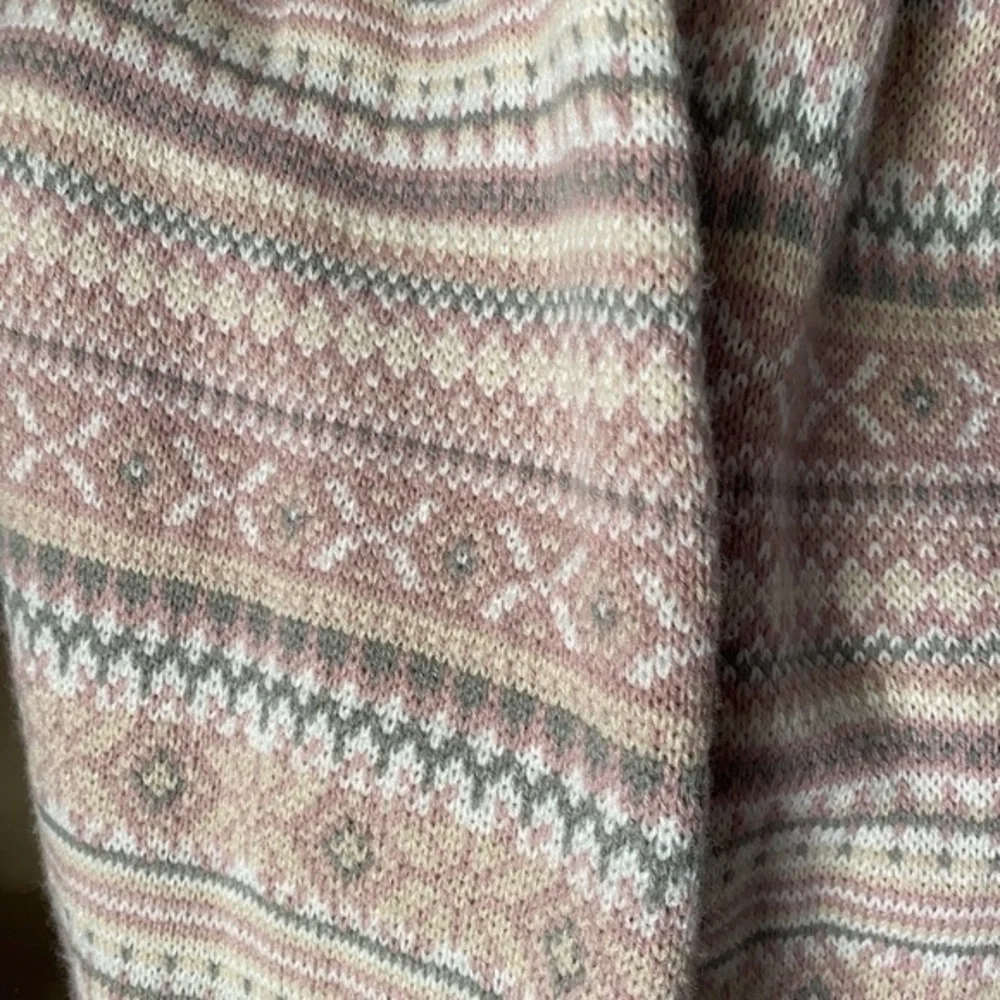 Anthropologie Pink Fair Isle Fleece Infinity Scarf - Picture 7 of 8